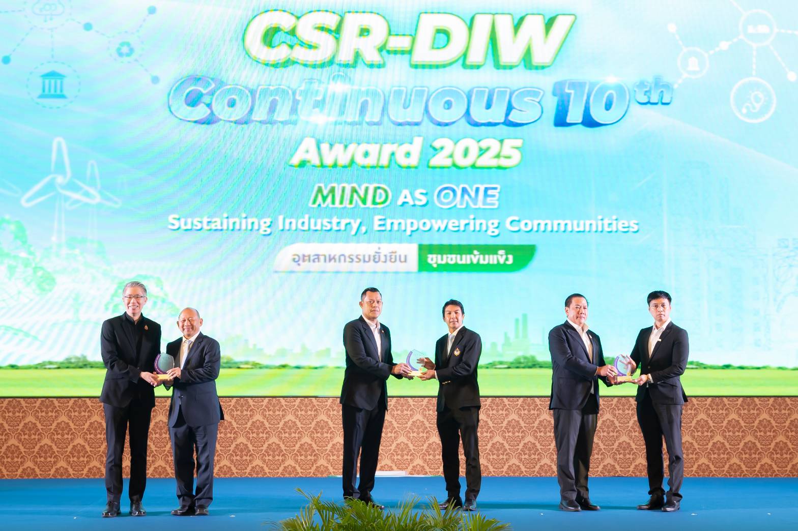 “น้ำมันพืชกุ๊ก” รับรางวัล CSR-DIW Continuous Award ปี 2569 ตอกย้ำมาตรฐานความรับผิดชอบต่อสังคม ก้าวสู่การพัฒนาอย่างยั่งยืน