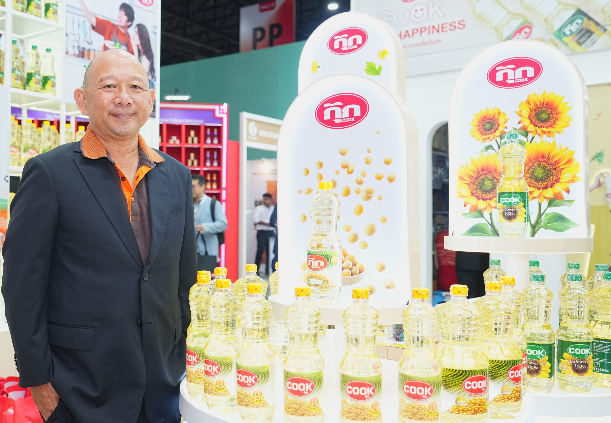 “น้ำมันพืชกุ๊ก” สานต่อความสำเร็จ THAIFEX – ANUGA ASIA 2026 ชู “ต้าห์อู๋-ออฟโรด” ต่อยอดกิจกรรม ภายใต้แนวคิด “กุ๊กต่อยอดความสุขไม่รู้จบ” เดินหน้าขยายฐานคนรุ่นใหม่ ตอกย้ำน้ำมันพืชเพื่อสุขภาพ